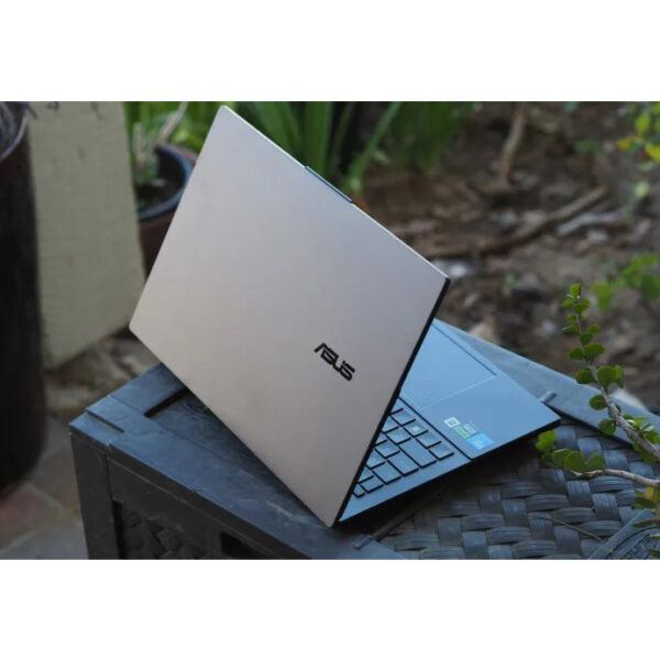 لپ تاپ 15.6 اینچی ایسوس مدل Vivobook Pro 15 Q533MJ-U73050-Core Ultra 7 155H-16GB DDR5-2TB SSD-RTX3050-OLED-W - کاستوم شده