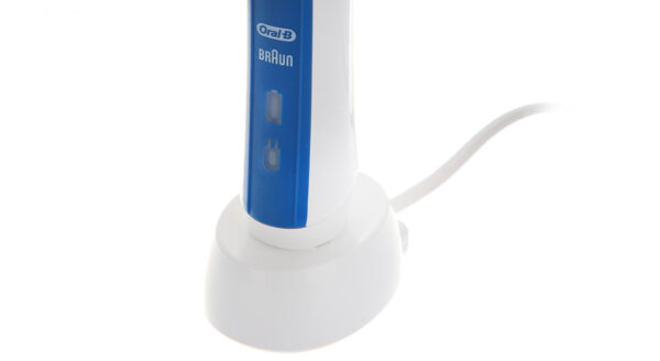 مسواک برقی اورال-بی مدل Professional Care 3000 D20.535.3