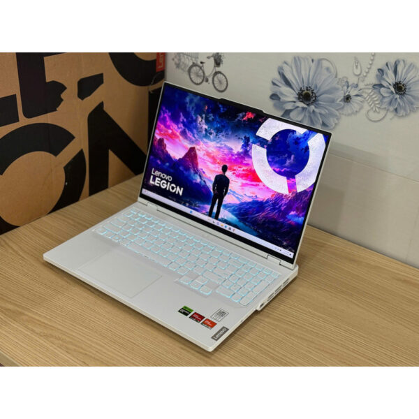 لپ تاپ 16 اینچی لنوو مدل Legion Pro 5 16ARX8-R9 7945HX-32GB DDR5-1TB SSD-RTX4060-QHD 240Hz