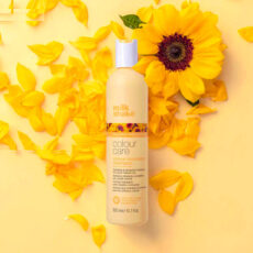 شامپو تثبیت کننده رنگ مو میلک شیک مدل Colour Protect حجم 300 میلی لیتر