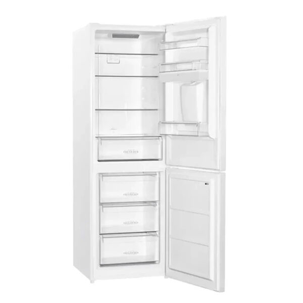 یخچال فریزر 18 فوت جی پلاس مدل GRF-P3117S/W، دارای آبریز دستی، با ارتفاع 184.3، پهنای 60 و عمق 67.2 سانتی‌متر، میزان مصرف انرژی A++، دارای 4 طبقه در یخچال و 3 طبقه در فریزر