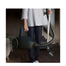 جاروبرقی 2200 وات آ ا گ مدل VX82-1-2ST