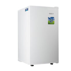 یخچال 5 فوت ایستکول مدل 2835، با ارتفاع 80، پهنای 44 و عمق 53 سانتی‌ متر، میزان مصرف انرژی A، دارای 3 طبقه در یخچال و 1 طبقه در فریزر، دارای سیستم دیفراست