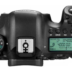 دوربین دیجیتال کانن مدل EOS 6D Mark II بدون لنز