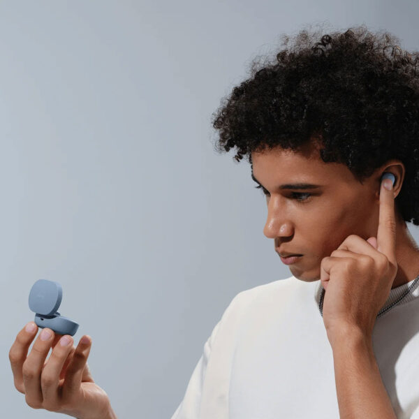 هدفون بلوتوثی شیائومی مدل Redmi Buds Essential