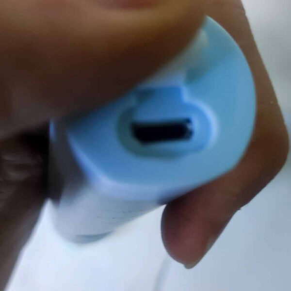 مسواک برقی مدل IPX7 به همراه سری یدک