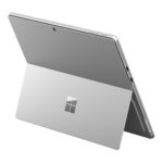 تبلت 13 اینچی مایکروسافت مدل Surface Pro 11-Snapdragon X Plus LCD ظرفیت 256 گیگابایت و رم 16 گیگابایت به همراه کیبورد Surface Pro Copilot