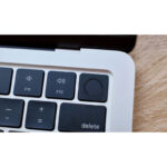 لپ تاپ 13.6 اینچی اپل مدل MacBook Air MW0X3 2025 LLA-M4-16GB RAM-512GB SSD