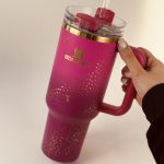 تراول ماگ استنلی مدل Tumbler طرح شماره 005 ظرفیت ۱.۱۸ لیتر