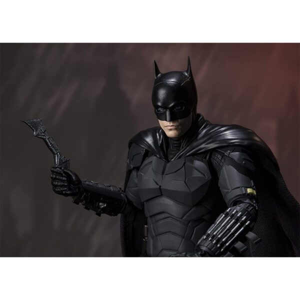 اکشن فیگور بندای مدل بتمن طرح The Batman S.H.Figuarts