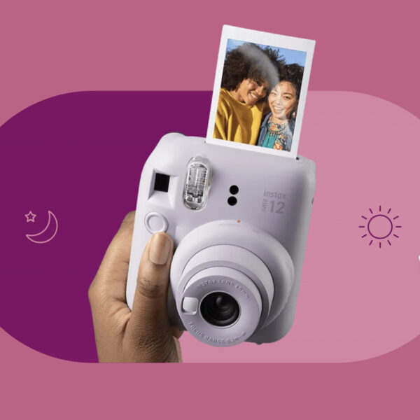 دوربین عکاسی چاپ سریع فوجی فیلم مدل Instax Mini 12