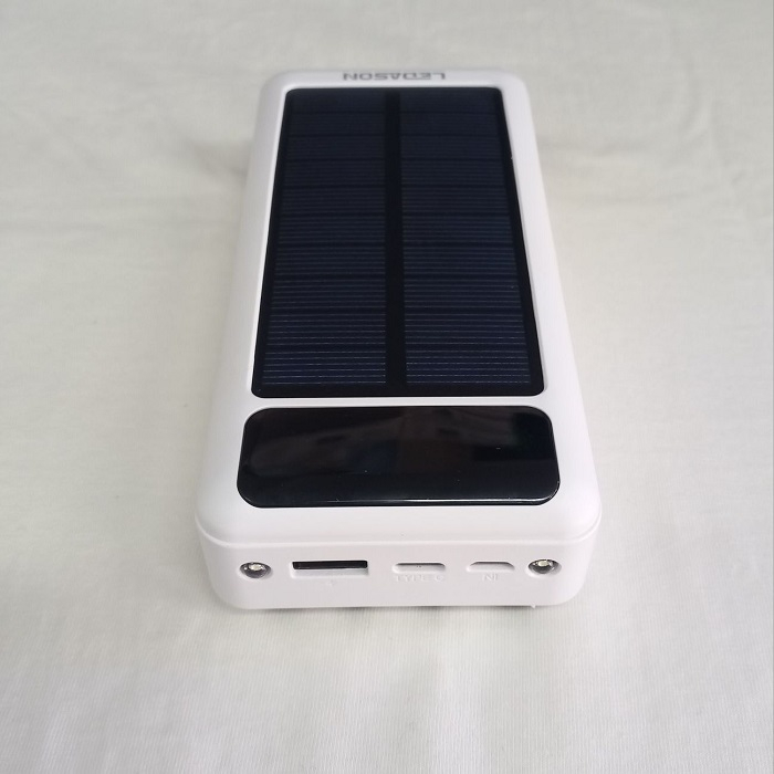 پاوربانک خورشیدی مدل L-P43 ظرفیت 20000 میلی آمپر ساعت