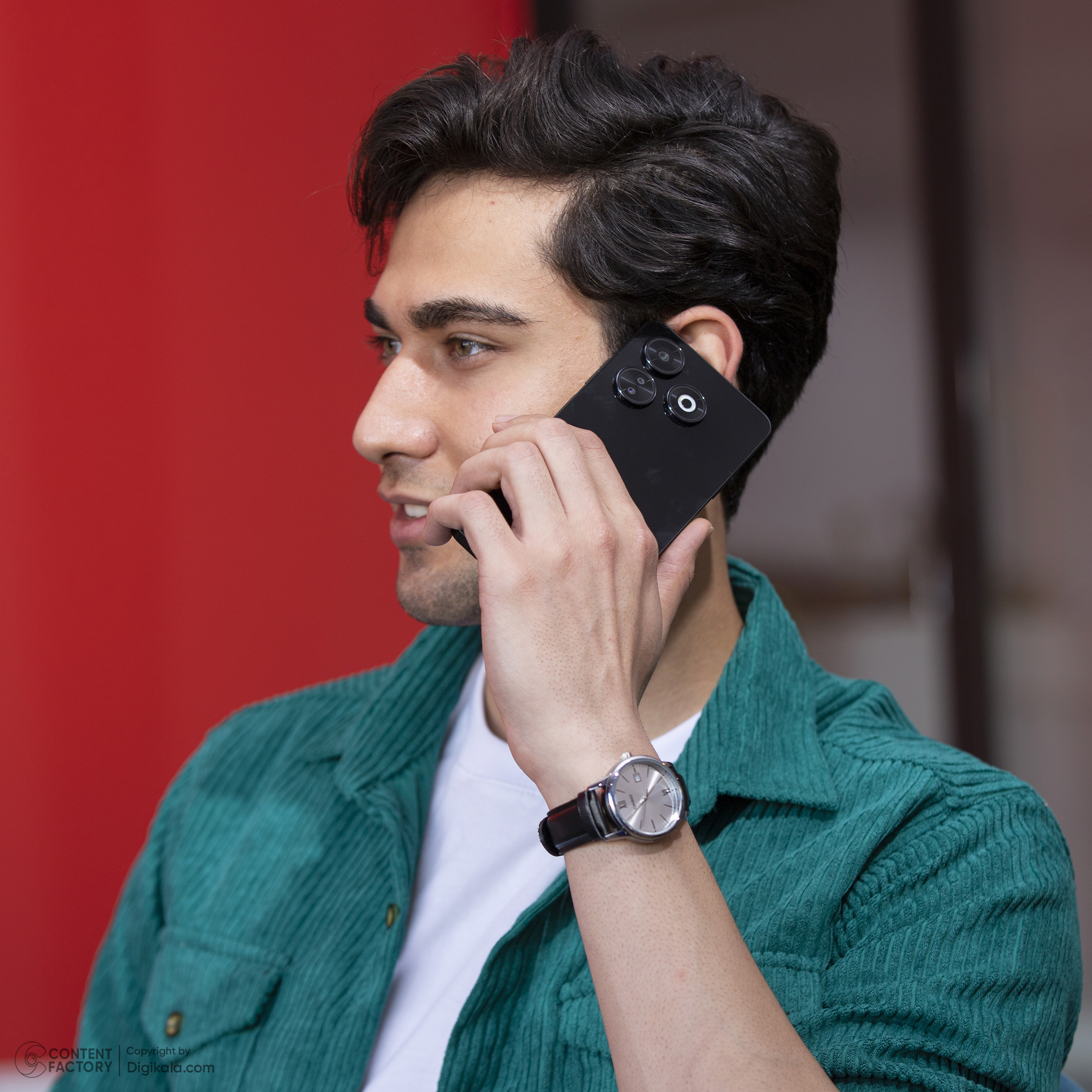 گوشی موبایل رد تون مدل V10 دو سیم کارت ظرفیت 256 گیگابایت و رم 8 گیگابایت