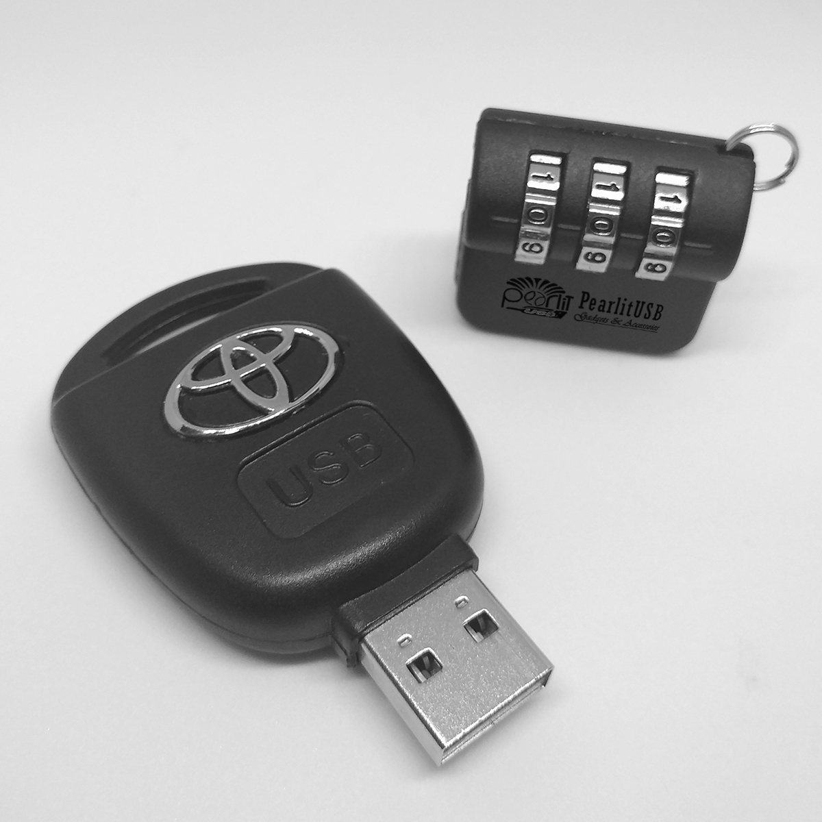 فلش مموری پرلیت یو اس بی طرح ریموت تویوتا کد L20-U3.0 ظرفیت 128گیگابایت