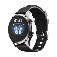 ساعت هوشمند تی سی اچ مدل TCH HD1 3D Hero1 دارای قابلیت های کنترل موسیقی (Music Player)، قابلیت مکالمه از طریق بلوتوث، پشتیبانی از زبان فارسی در منو و سیستم‌عامل، قابلیت تغییر طرح ساعت یا تم بند چرم مصنوعی