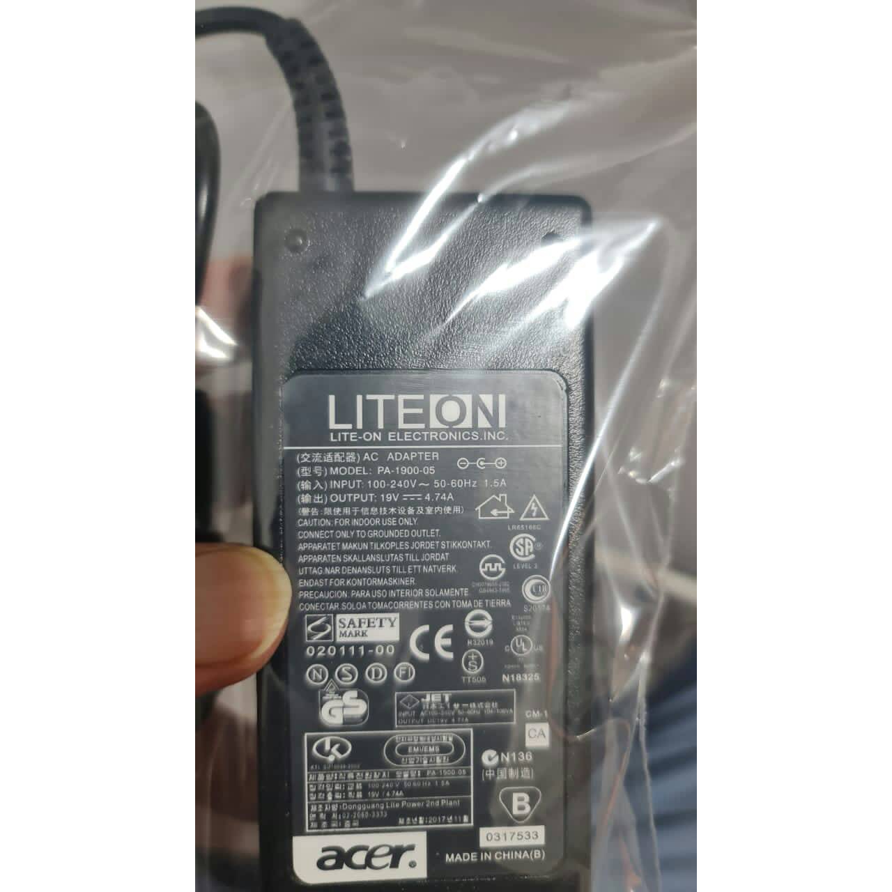 شارژر لپ تاپ 19 ولت 4.74 آمپر مدل PA0317533