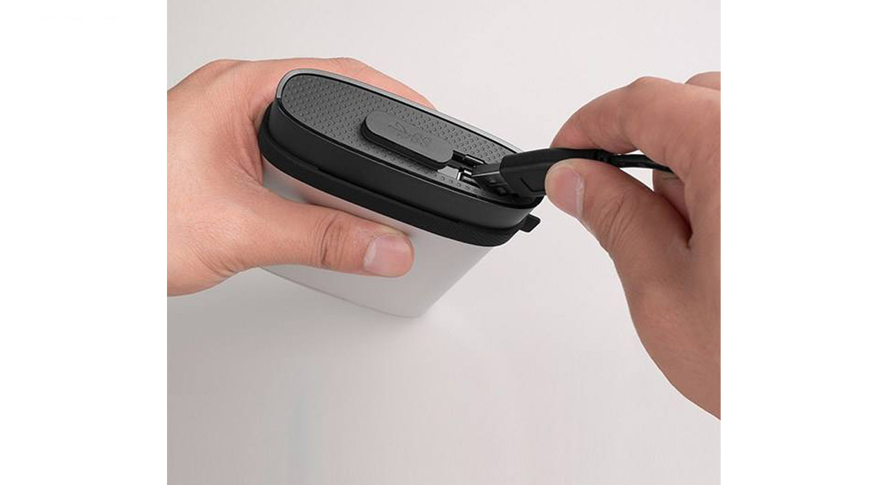 هارد اکسترنال سیلیکون پاور مدل Armor A85 ظرفیت دو ترابایت دارای رابط USB Type-A 3.2