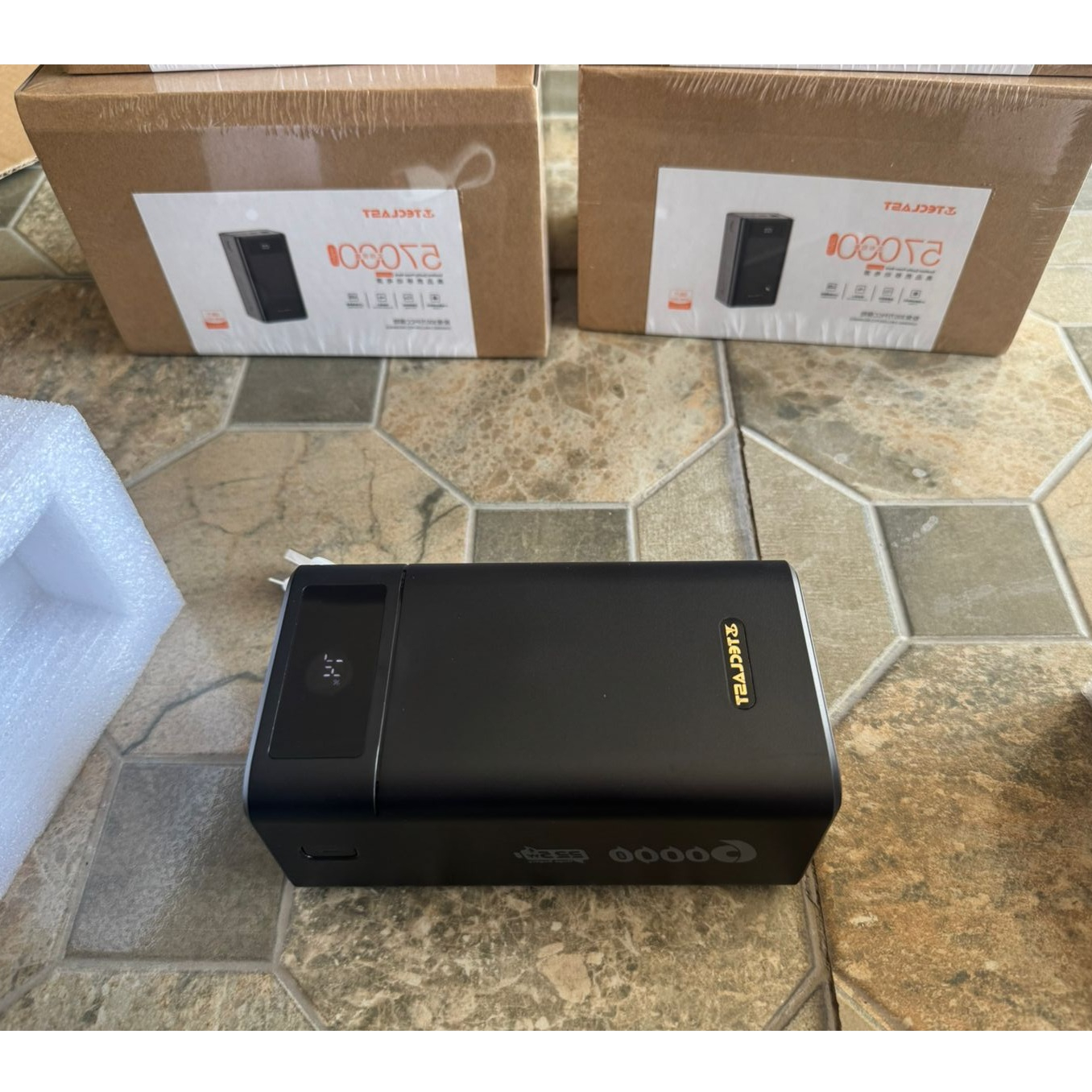 پاوربانک تکلاست مدل A60 Pro ظرفیت 60000 میلی آمپر ساعت