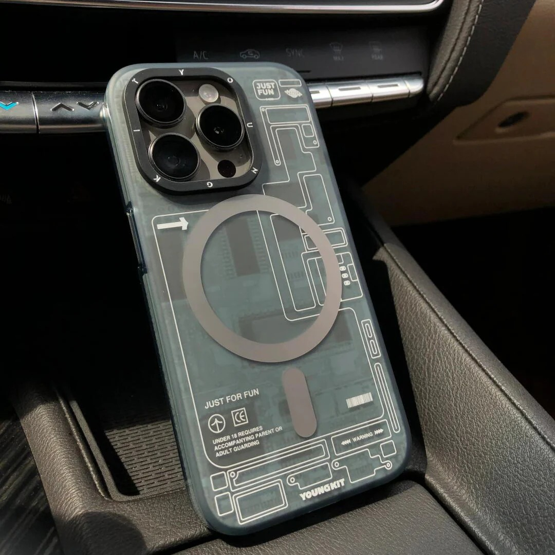 کاور یانگ کیت مدل Technology Magnetic 020 مناسب برای گوشی موبایل اپل iPhone 16 Pro Max