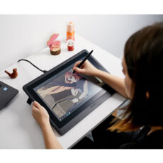 تبلت گرافیکی وکام مدل Cintiq 16 DTK-1660
