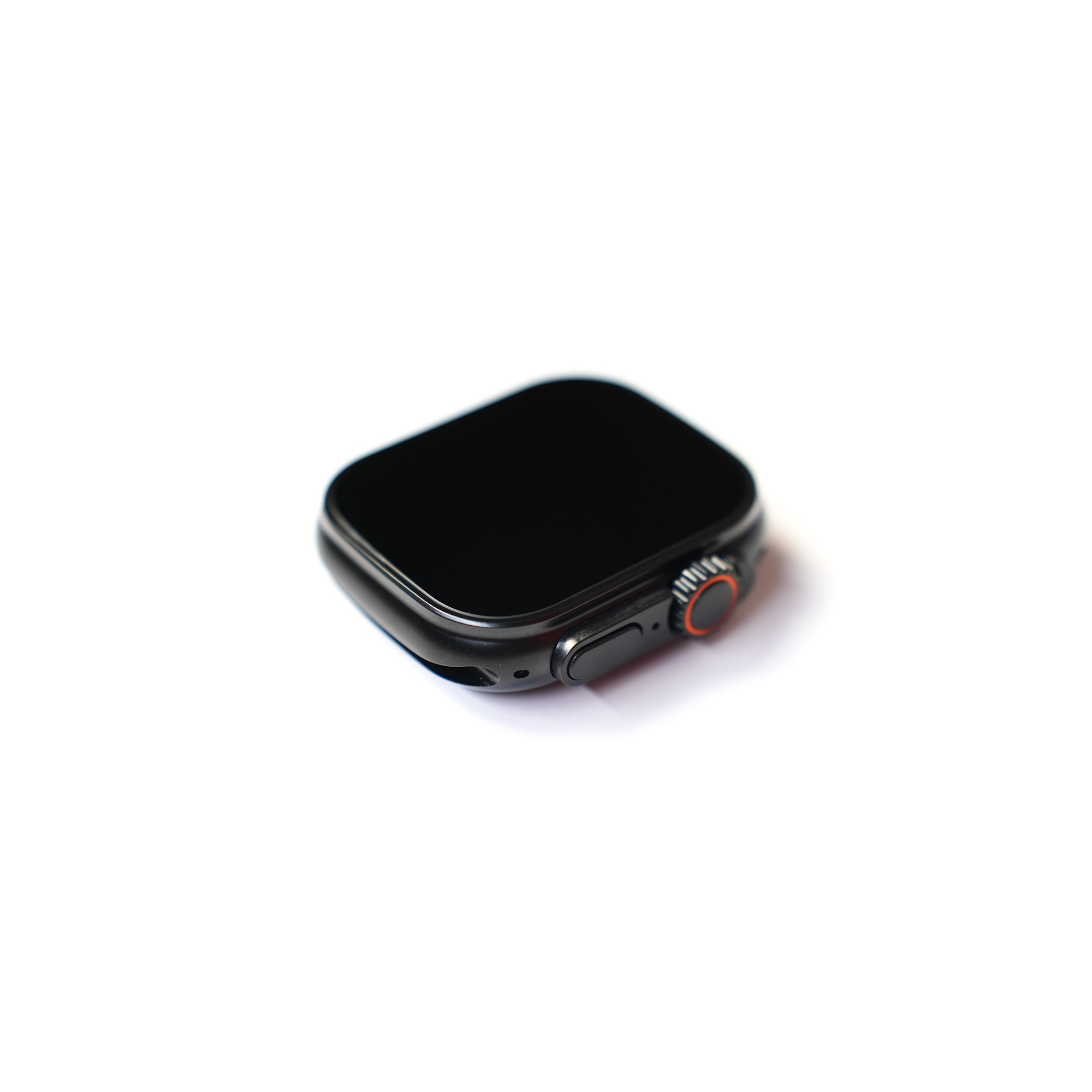 ساعت هوشمند کیکویر مدل KW22 Ultra 2 دارای قابلیت های کنترل موسیقی (Music Player)، کنترل سطح اکسیژن خون، قابلیت مکالمه مستقیم، قابلیت مکالمه از طریق بلوتوث، پشتیبانی از زبان فارسی در منو و سیستم‌عامل، قابلیت تغییر طرح ساعت یا تم، ضد آب بند سیلیکون