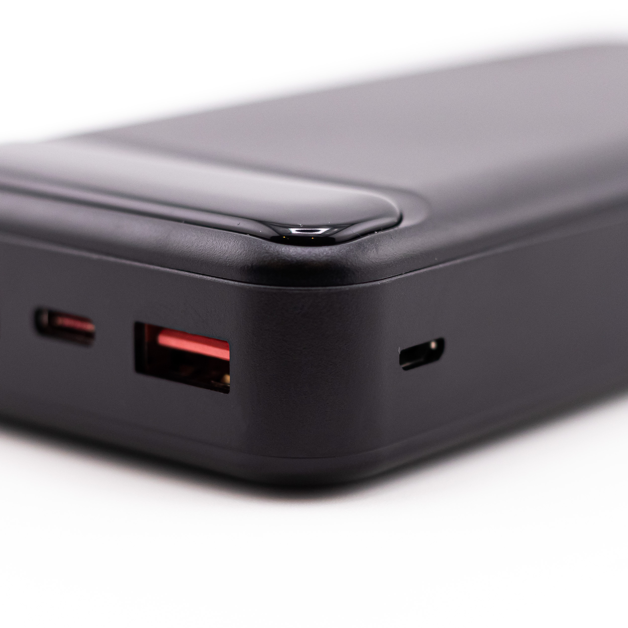 پاوربانک آیرنج مدل IR- D270 ظرفیت 20000 میلی‌آمپرساعت