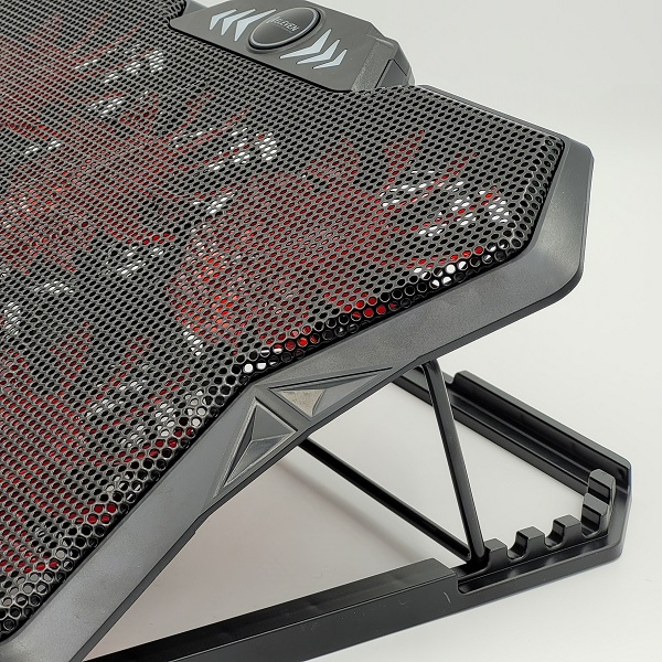 پایه خنک کننده لپ تاپ ایلون مدل N706