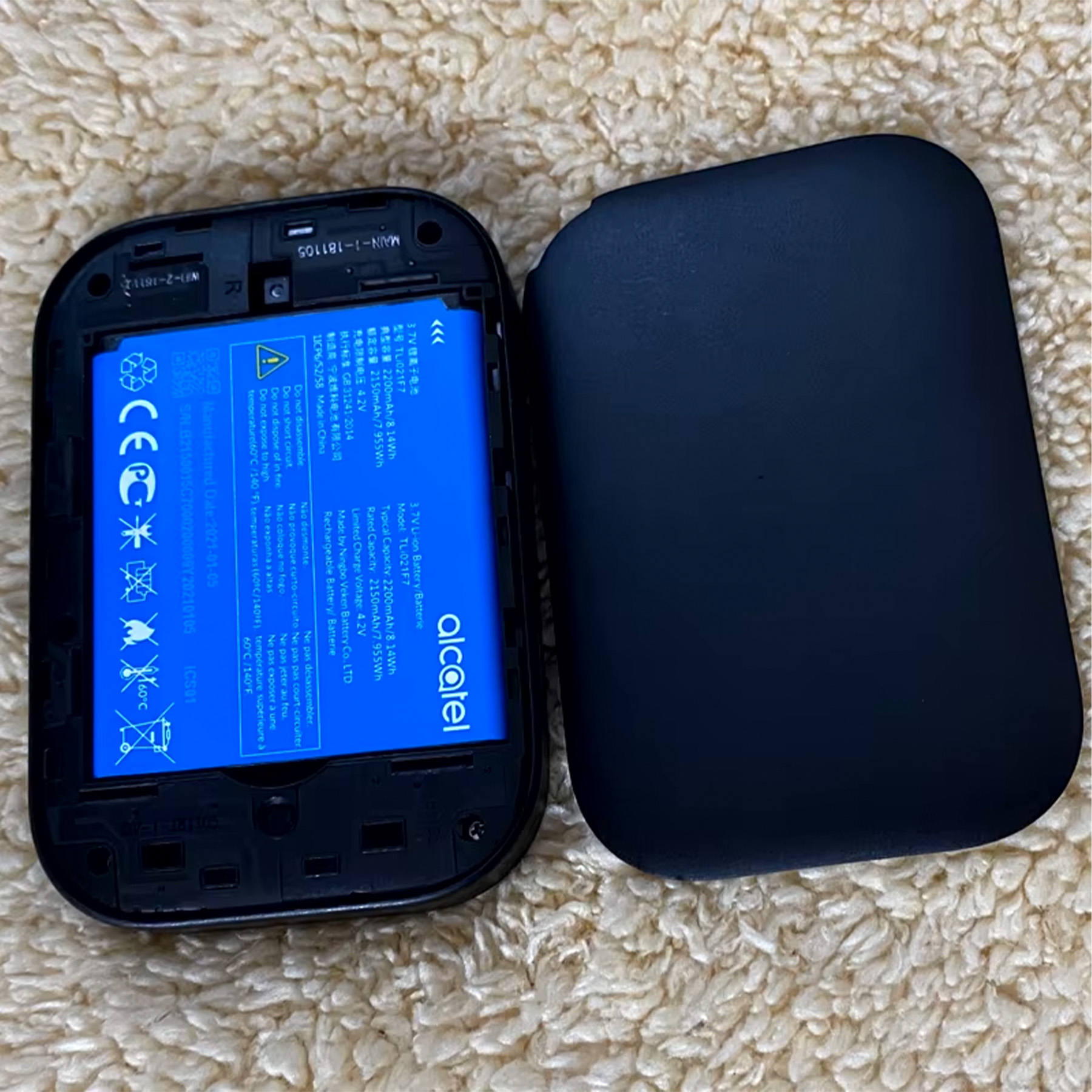 مودم 4.5G قابل حمل آلکاتل مدل BT70