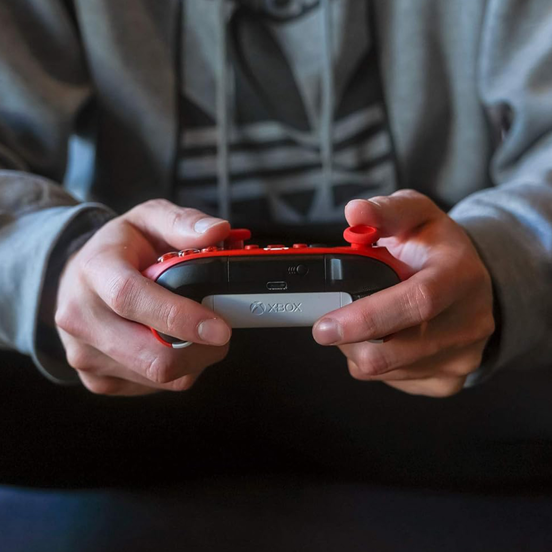 دسته بازی ایکس باکس مدل Pulse RED