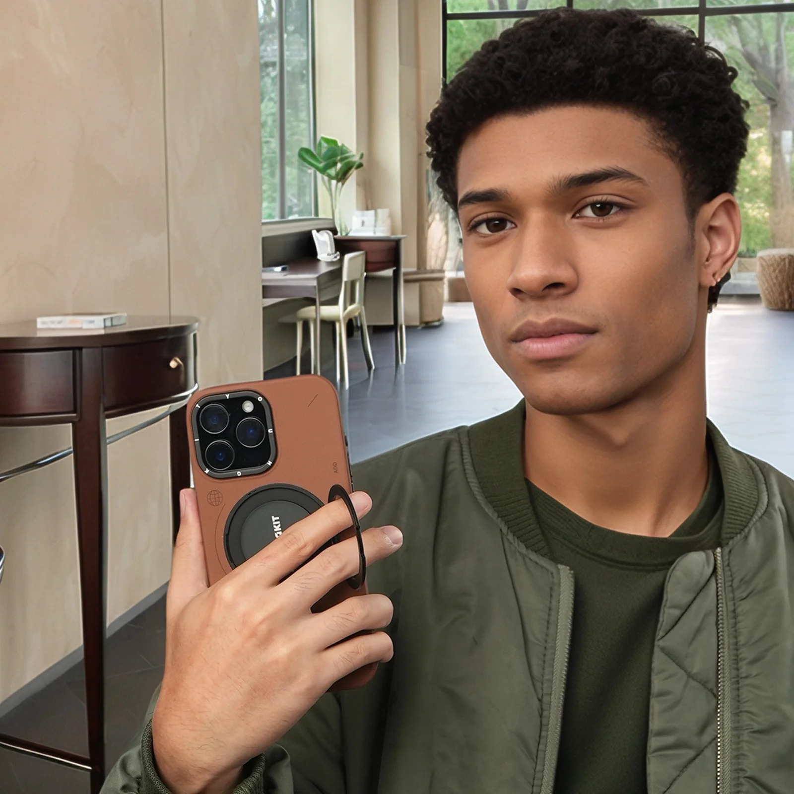 کاور یانگ کیت مدل Leather 360° مناسب برای گوشی موبایل اپل iphone 15promax