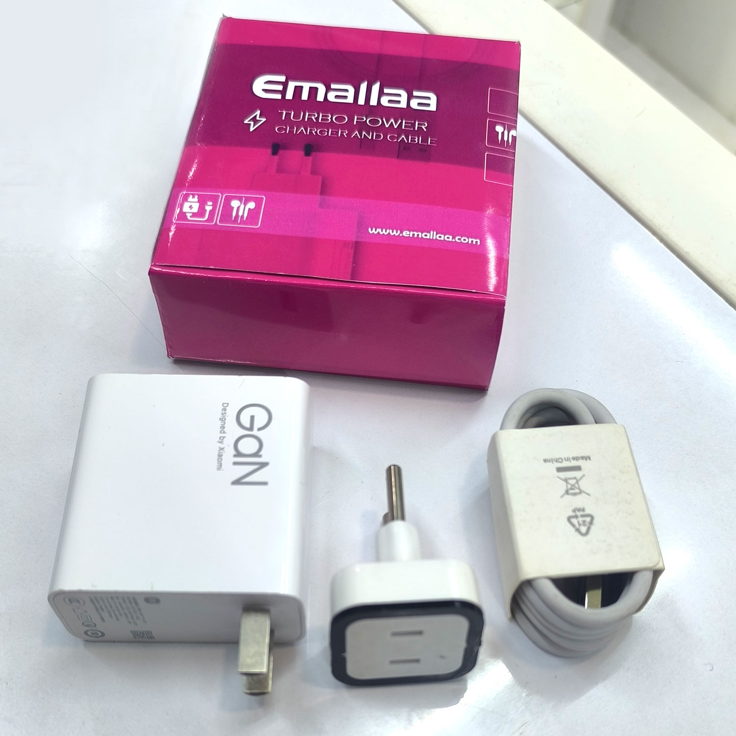 شارژ دیواری 120وات ایمالا مدل MDY-14-EN به همراه کابل تبدیل USB به USB-C