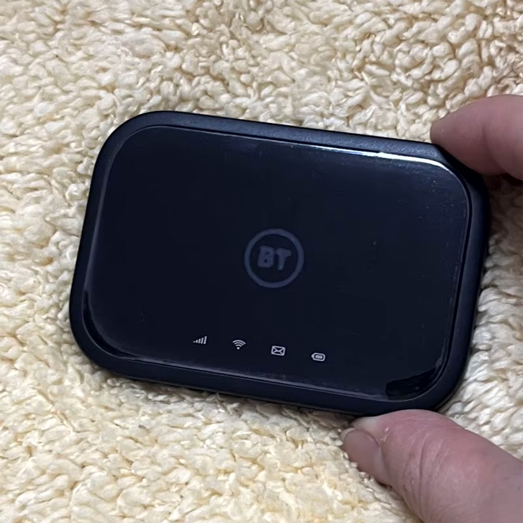 مودم 4.5G قابل حمل آلکاتل مدل BT70