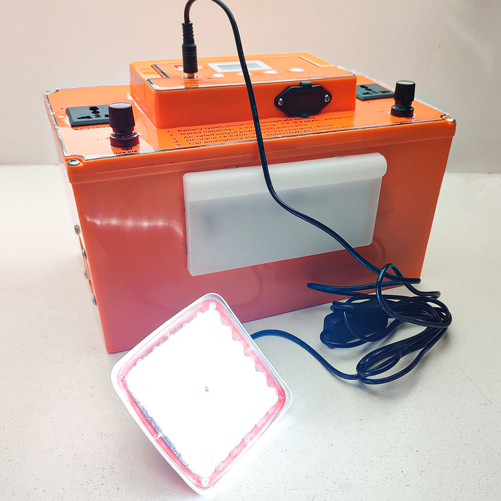 پاوربانک مدل مولتی 500W کمپینگ 12v-220v ظرفیت 50000 میلی آمپر ساعت