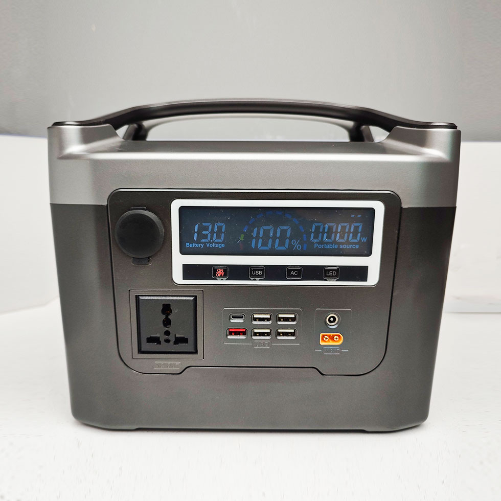 پاوربانک مدل مولتی 600W کمپینگ 220v طرح شارژ وایرلس ظرفیت 120000 میلی آمپر ساعت