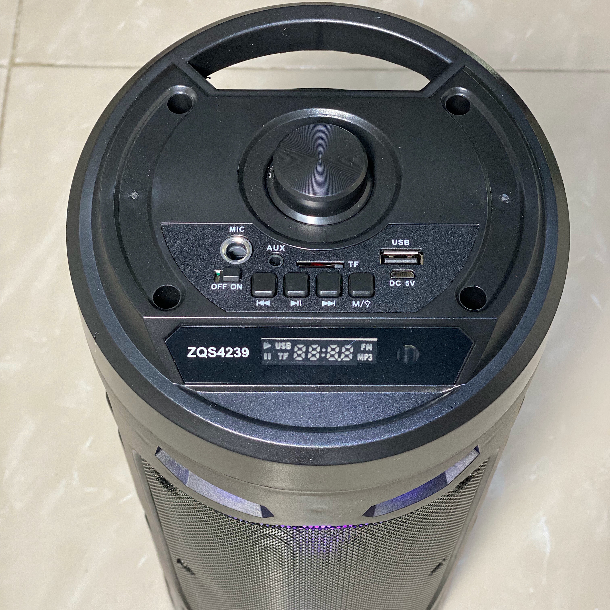 اسپیکر بلوتوثی قابل حمل مدل ZQS-4239