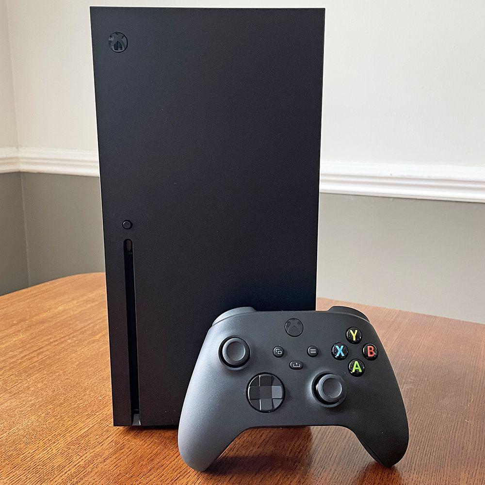 کنسول بازی مایکروسافت مدل Xbox Series X ظرفیت 1 ترابایت به همراه کارت طلایی نصب بازی