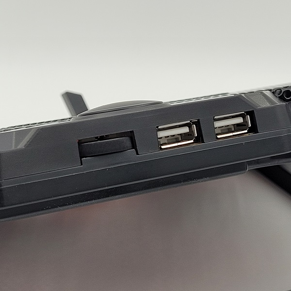 پایه خنک کننده لپ تاپ ایلون مدل N706