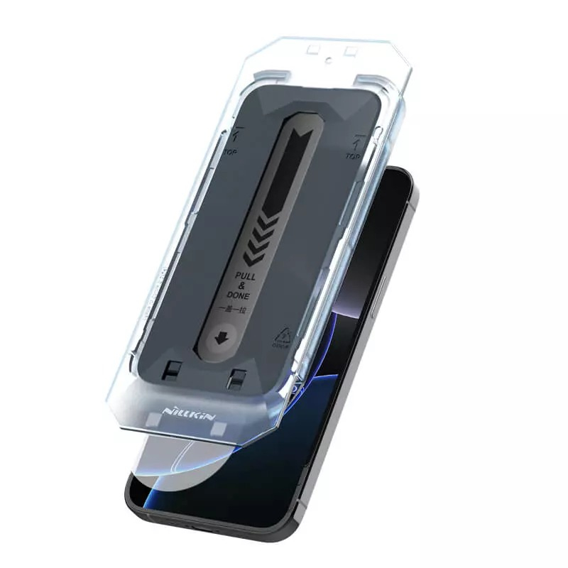 محافظ صفحه نمایش حریم شخصی نیلکین مدل Guardian Privacy مناسب برای گوشی موبایل اپل iPhone 16 Pro  به همراه کیت نصب آسان