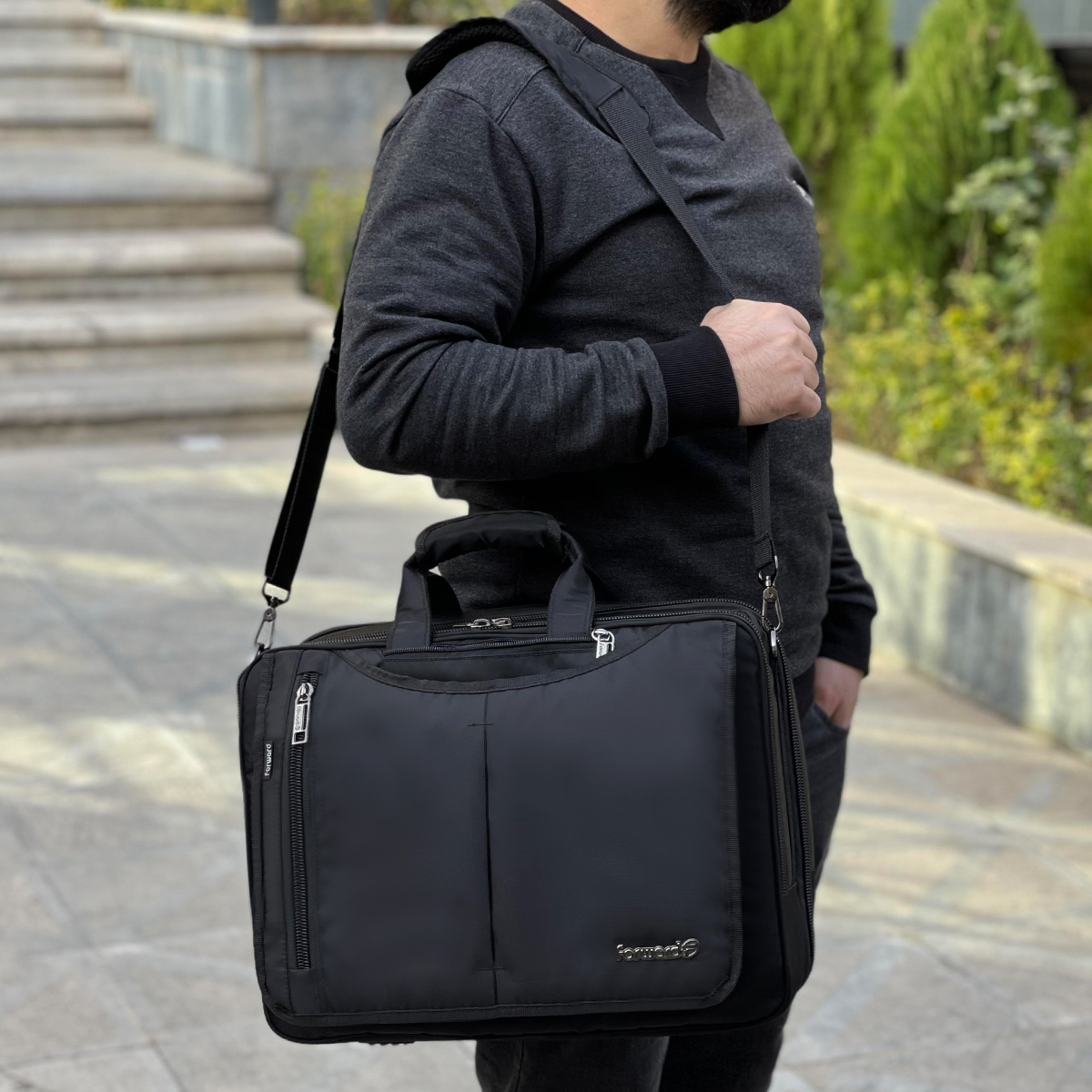 کیف لپ تاپ فوروارد مدل FCLT1080-16 مناسب برای لپ تاپ 16.4 اینچی