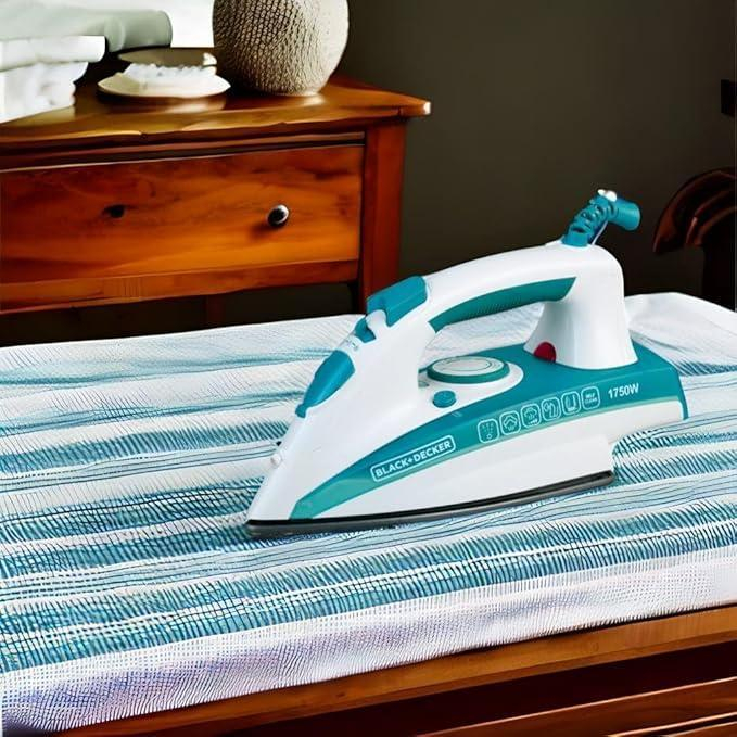 اتو بخار بلک اند دکر مدل X1600