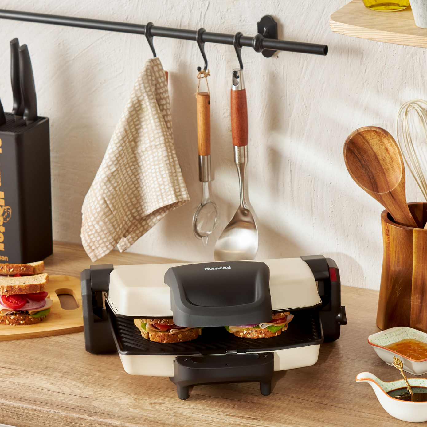 ساندویچ ساز هومند مدل 1337H Ekmekli