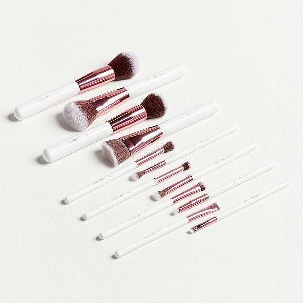 ست برس آرایشی بی اچ کازماتیکس کد 01 مجموعه 12 عددی