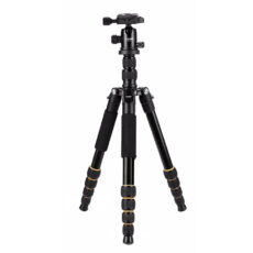 سه پایه دوربین زومی مدل Q666
