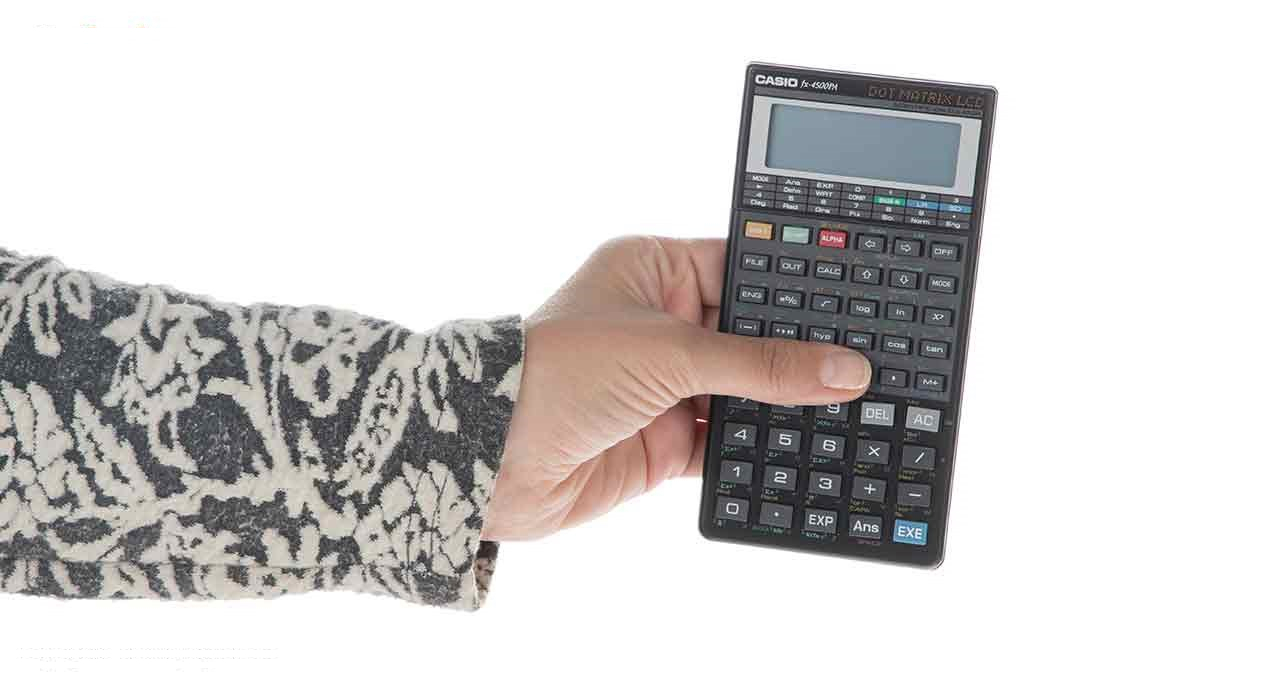 ماشین حساب کاسیو مدل Fx-4500PA به همراه راهنمای فارسی
