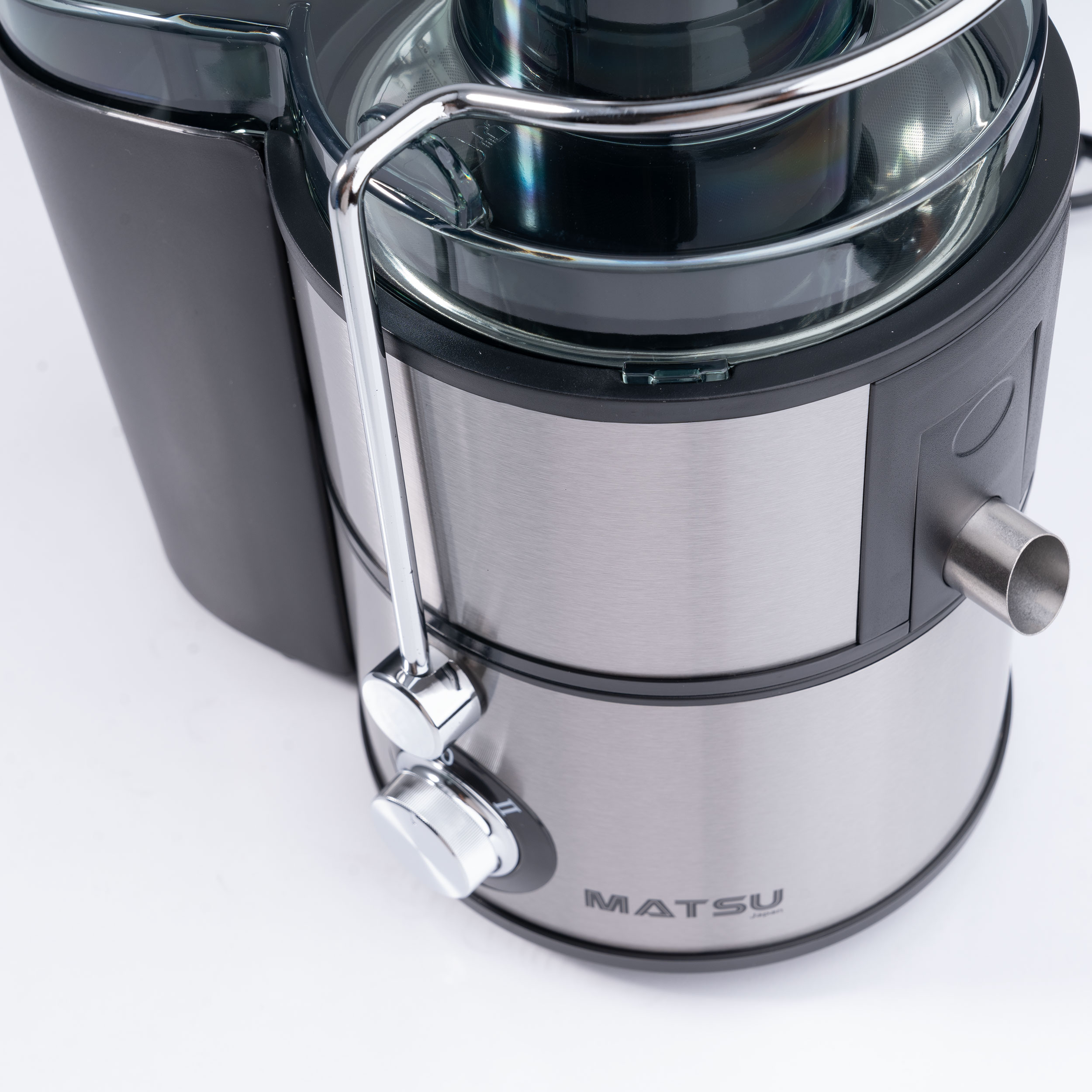 آبمیوه گیری ماتسو مدل MA-615