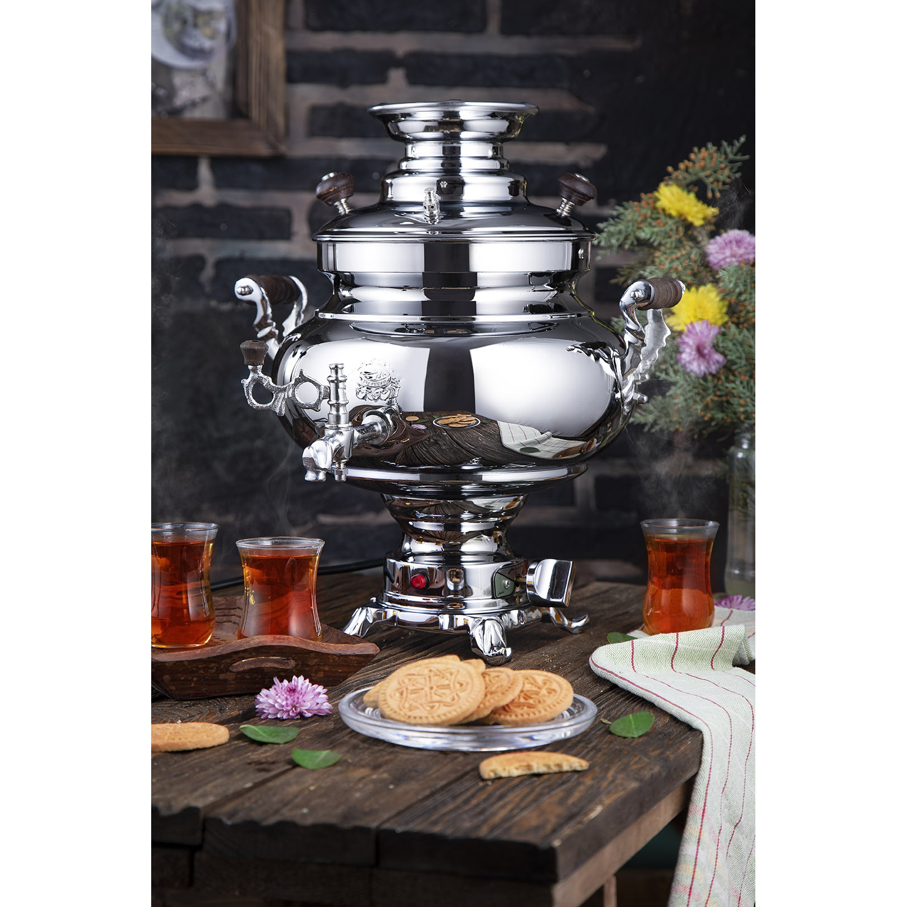 سماور برقی عالی نسب مدل Sarina ظرفیت 5.5 لیتر