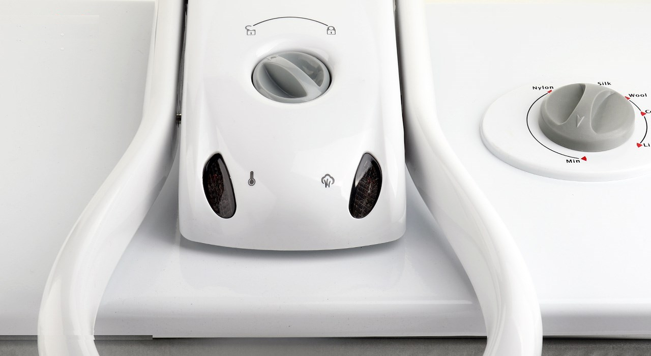 اتو پرسی بایترون مدل BSI-400BB