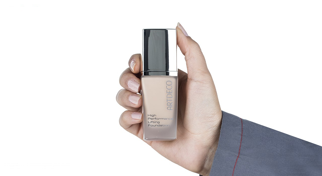 کرم پودر آرت دکو سری High Performance Lifting شماره 10