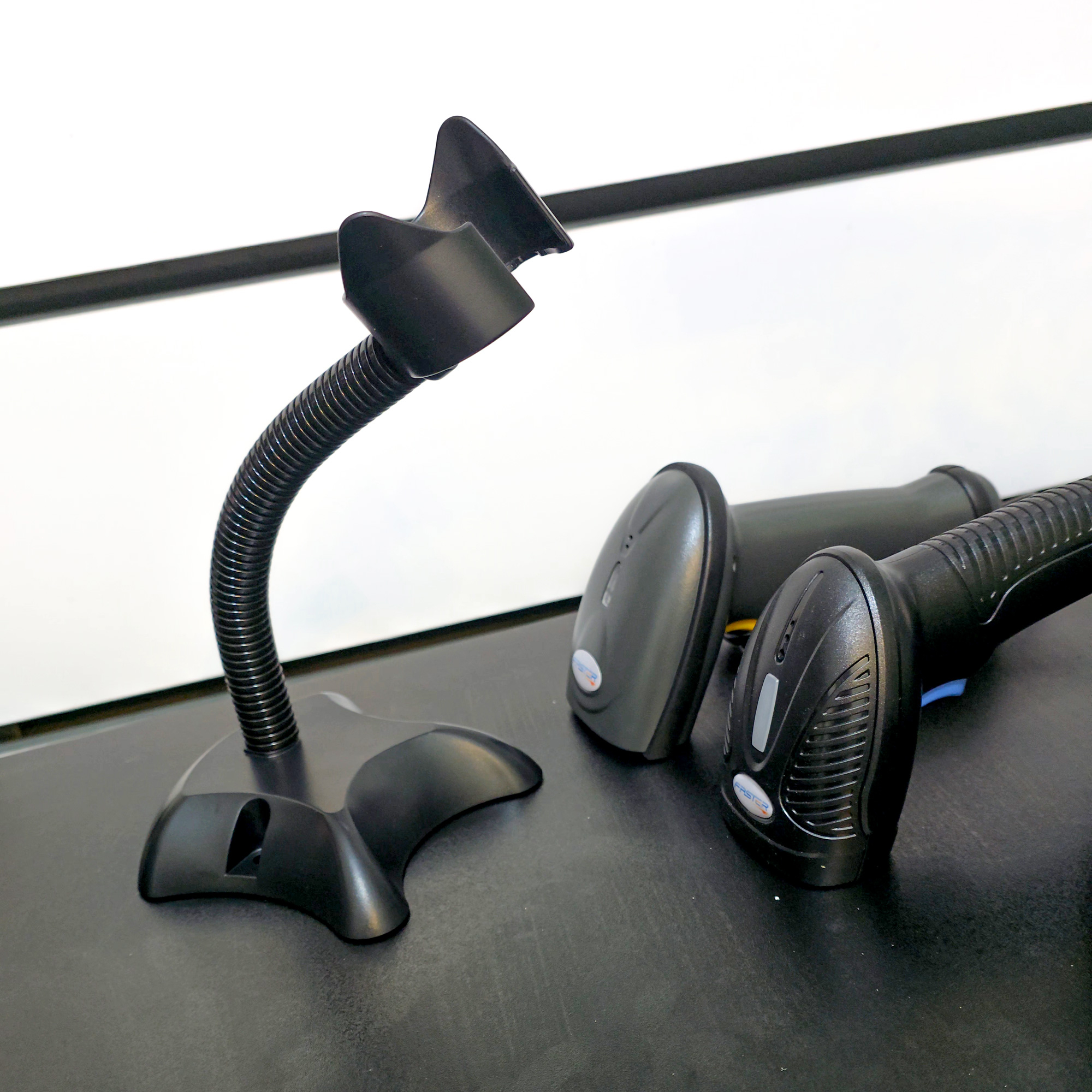 بارکد خوان دیتالاجیک مدل QuickScan Lite QW2100 کد 2025