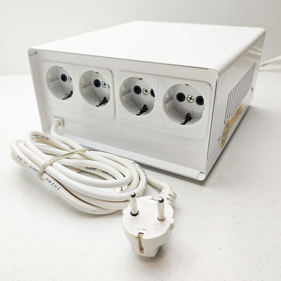 استابیلایزر سارا مدل T1100S ظرفیت 1000 ولت آمپر